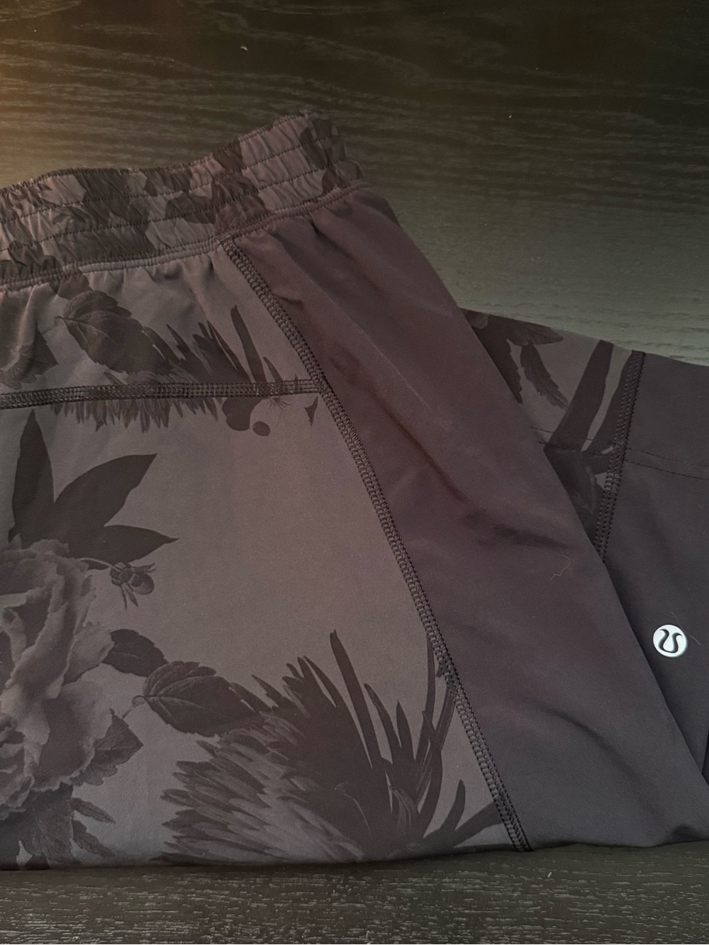 lululemon athletica Men’s Black Pace Breaker Floral Shorts